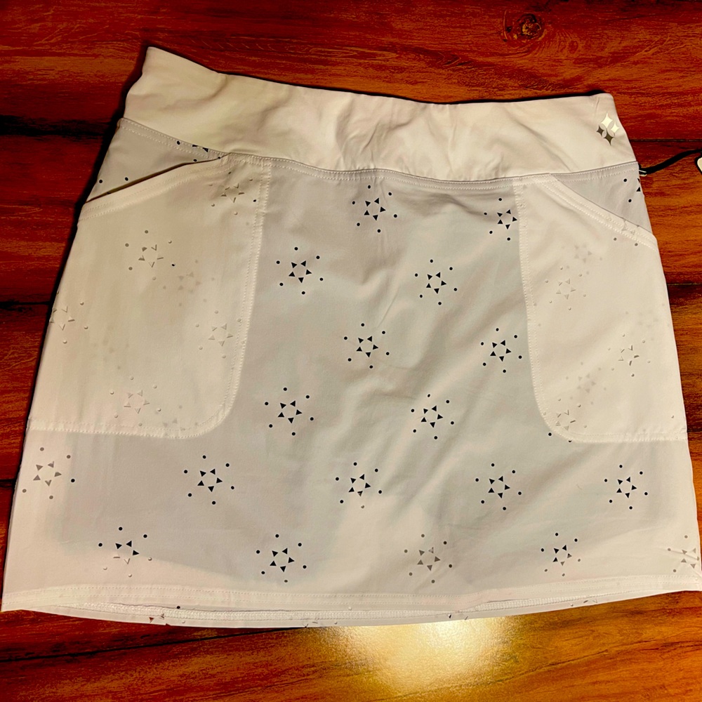 White Jofit Women’s SkORt